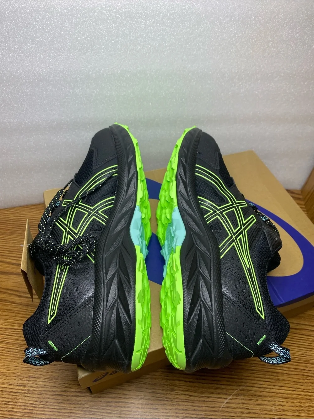 Asics Gel Venture 9 Waterproof Hiking Trail Running Shoes Black Mens Size 8 New